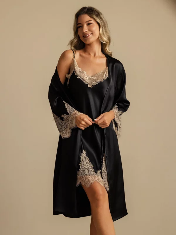 Pure Mulberry Silk V Neck Short Nightgown&Robe Set with Lace Design