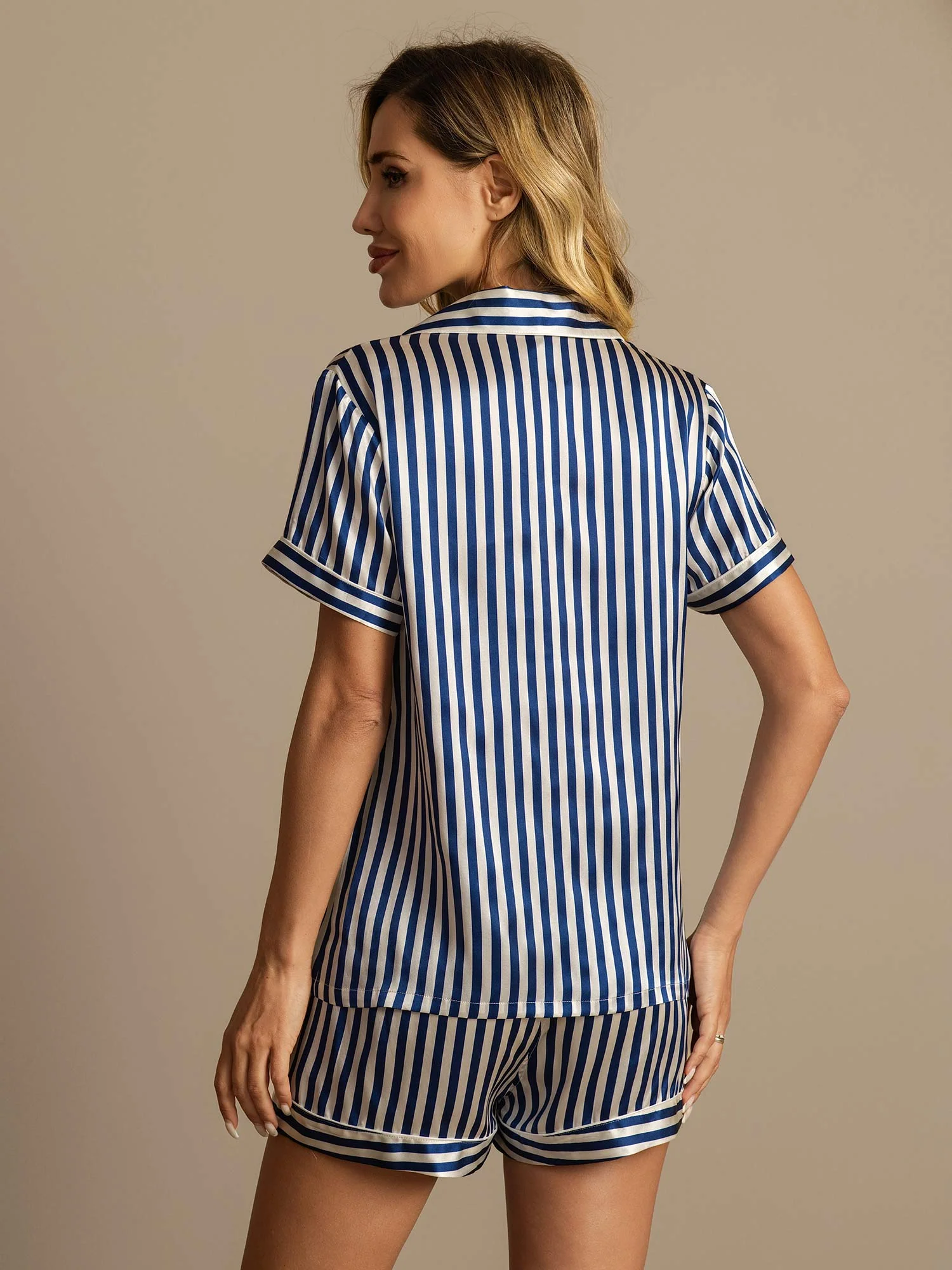 100% mulberry silk Women