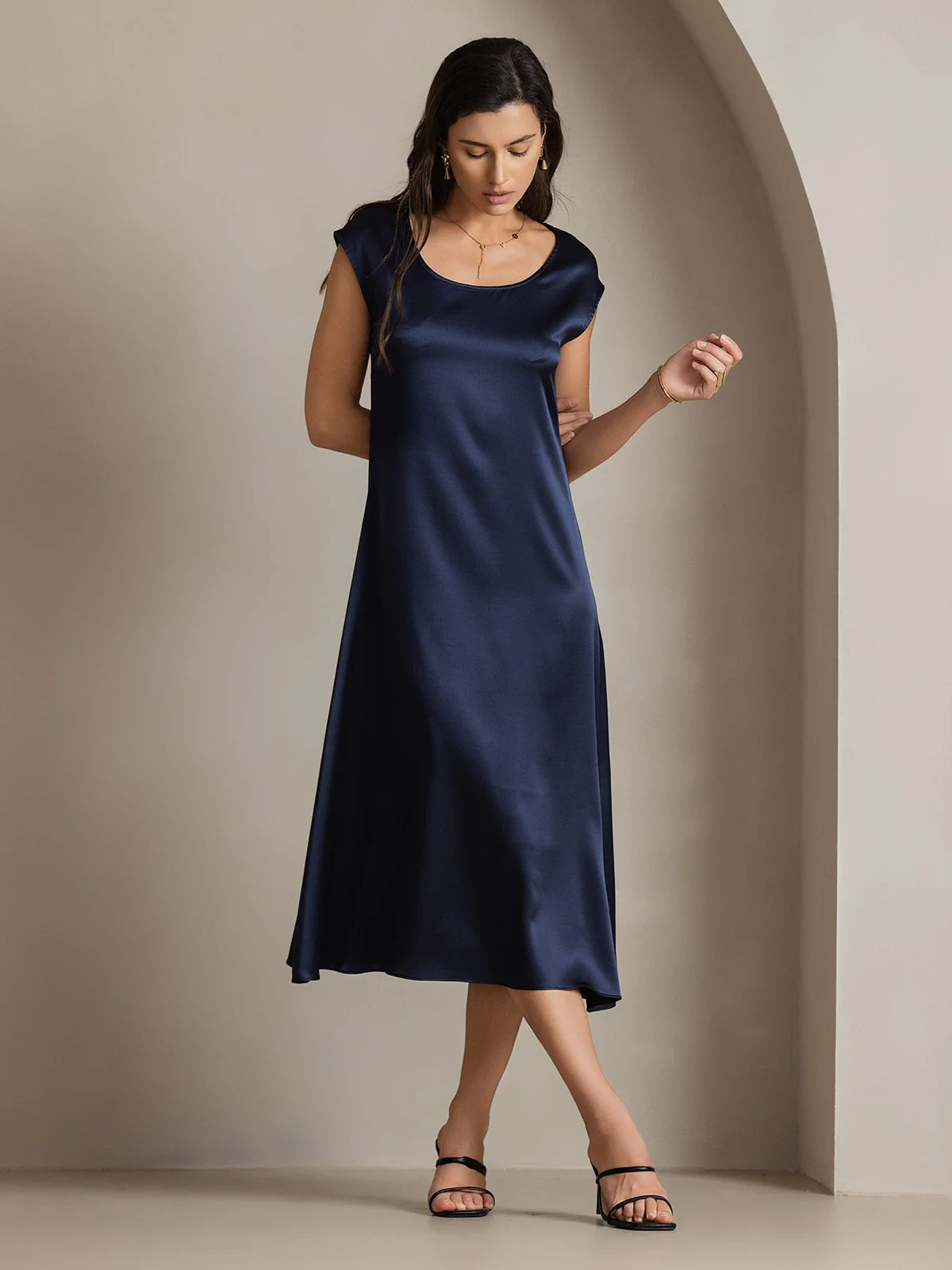 19Momme mulberry Silk Cap Sleeve Round Neck Midi Dress - Image 11