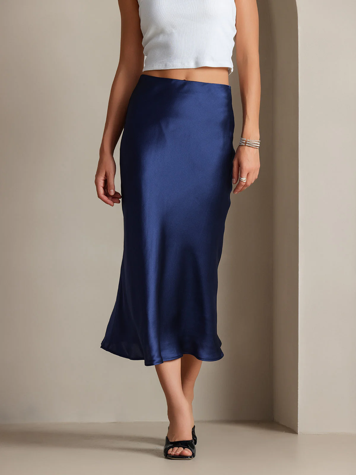 19Momme 100% Mulberry Silk charmeuse Stretch Long Straight Skirt - Image 1