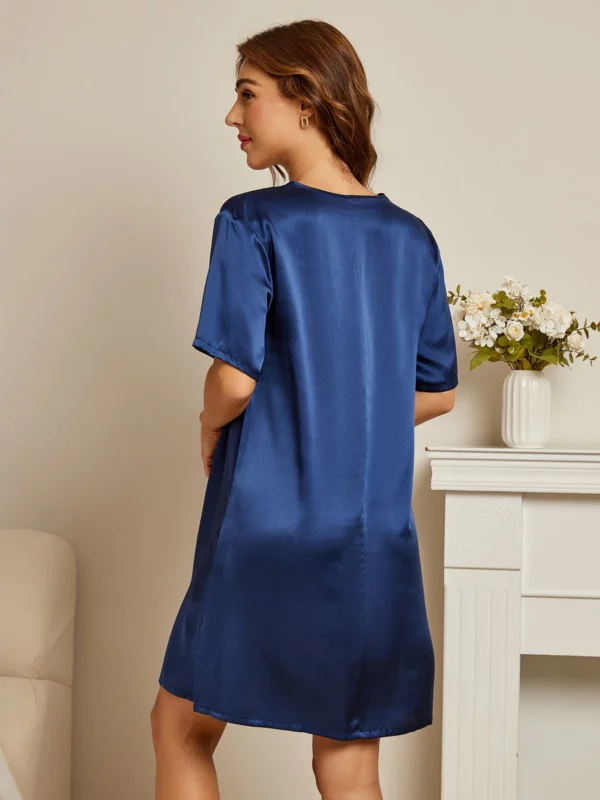 100% mulberry silk Women's Half Sleeve V-neck Short Nightgown