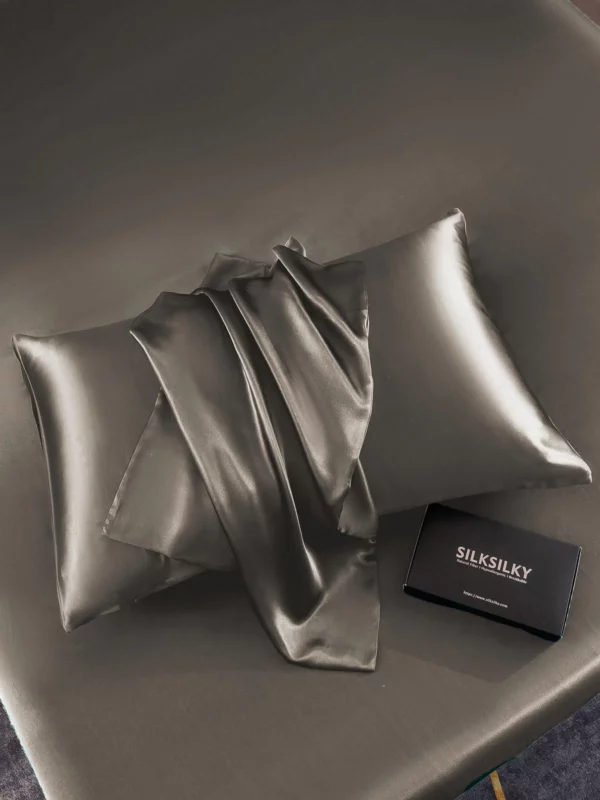 30Momme Luxurious 100% mulberry Silk Pillowcase - Envelope