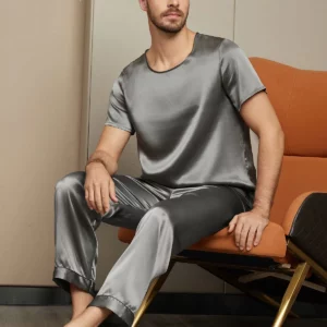 100% mulberry Silk Short Sleeve Round Neck Men's Pajamas Set with Pants - Image 6