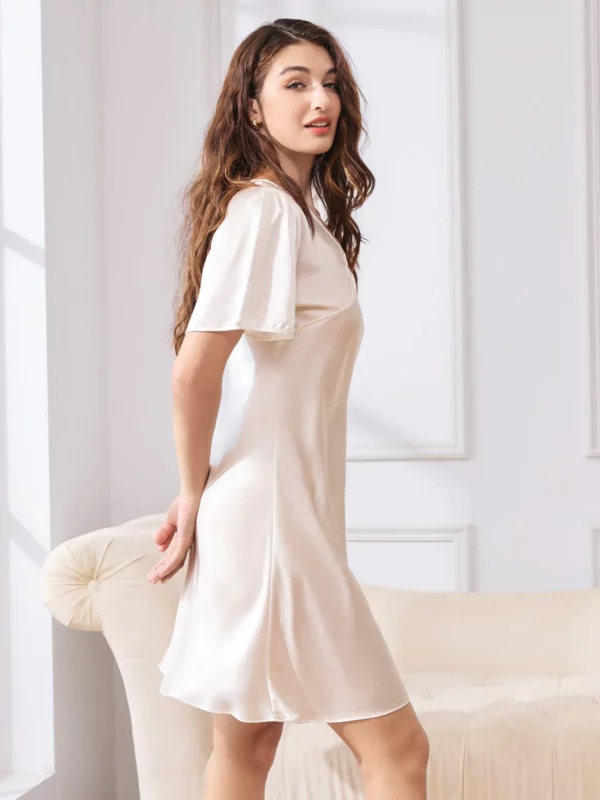 women's 100% mulberry Silk Puff Sleeve V-neck Short Nightgown