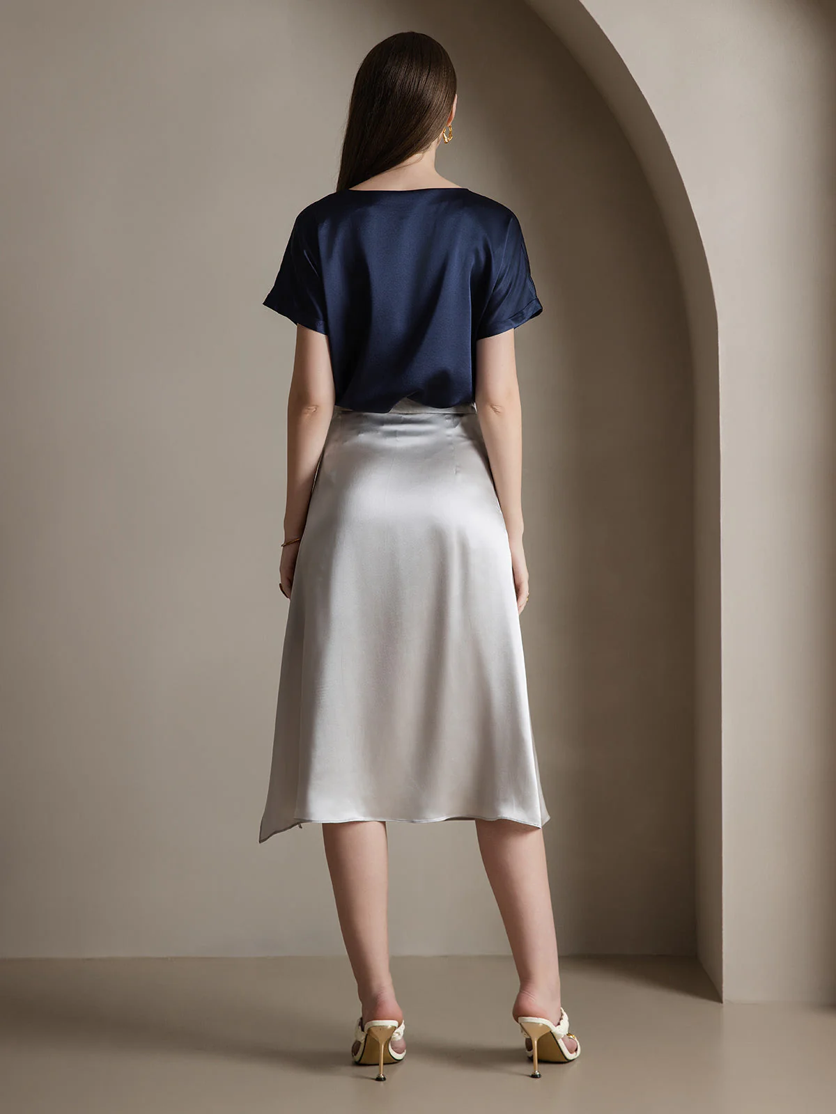 19 momme Mulberry Silk A Line Long Slit satin Skirt with Zipper Design - Image 4